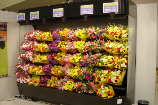 Open floral display case with baskets - Borgen Systems
