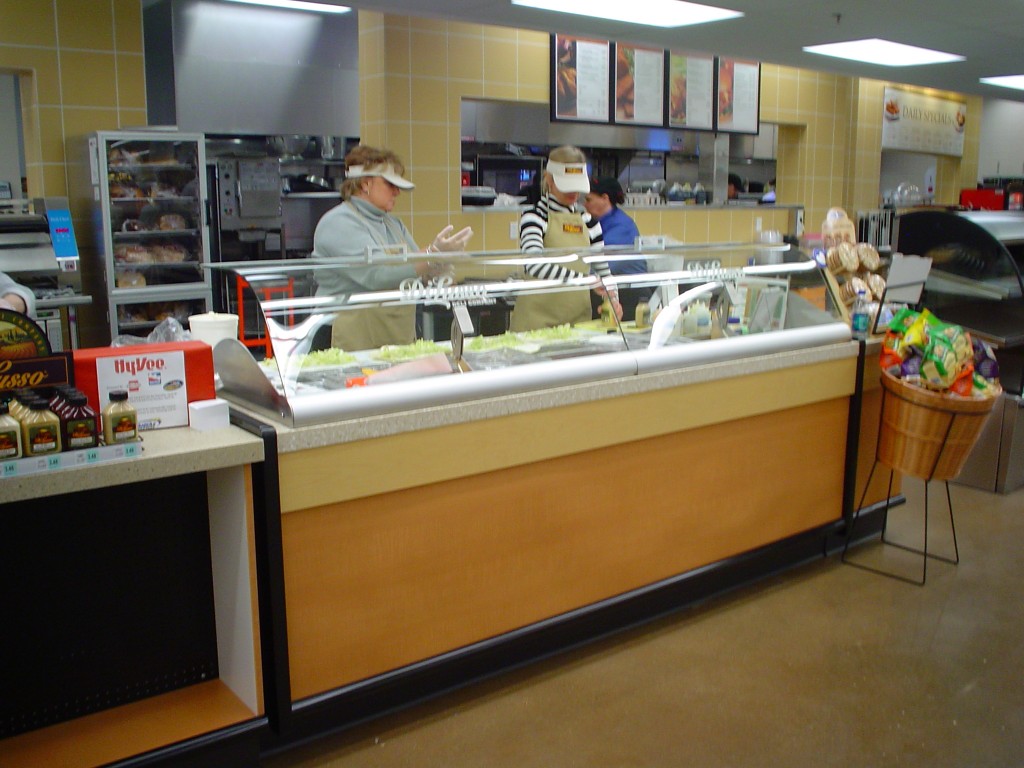 P5527_8FT Gourmet Sandwich_HyVee Raytown_4
