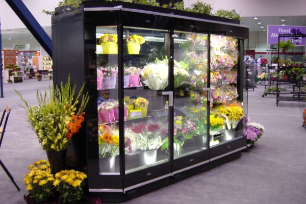 Borgen Systems floral display - 2 door combination case