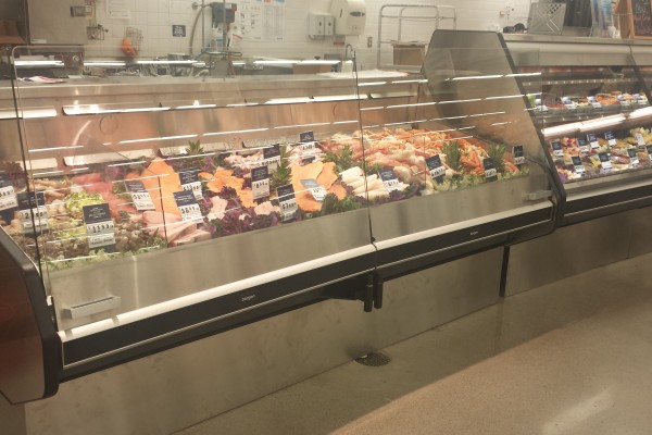 Open seafood display case from Borgen Systems